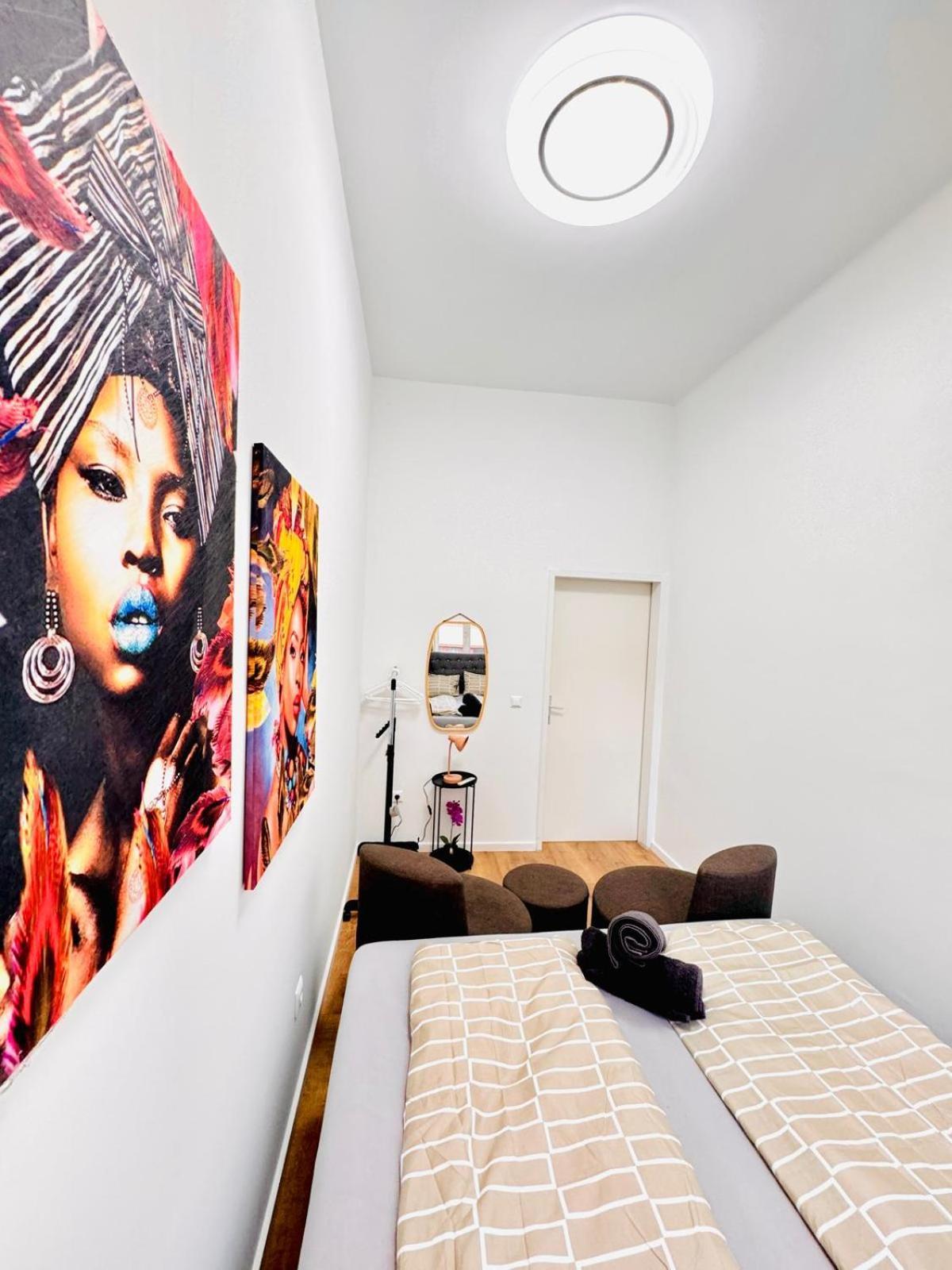 Cozy 9Br Shared Apartment, Only 12Min Walk To Augarten Wien Ngoại thất bức ảnh