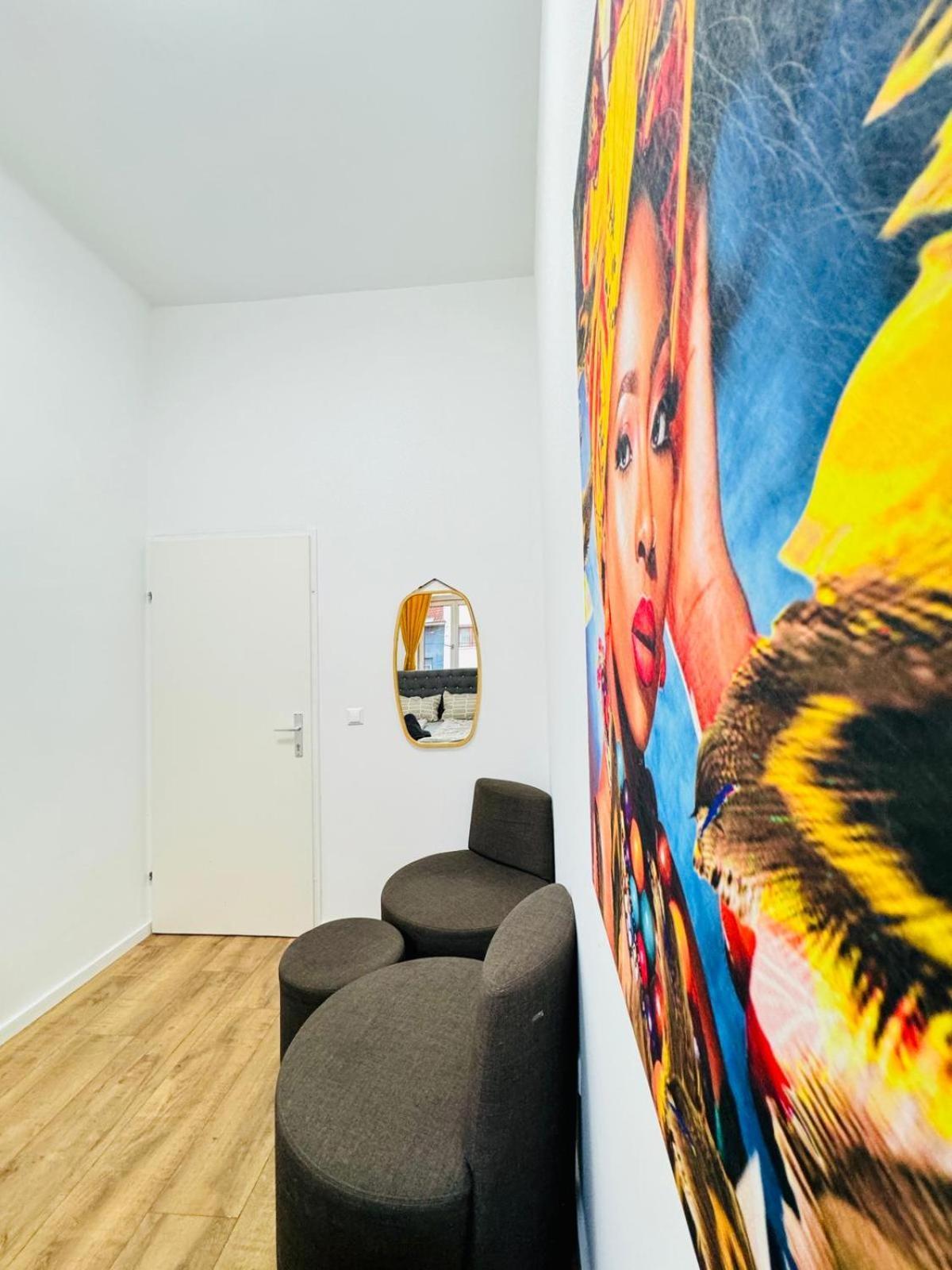 Cozy 9Br Shared Apartment, Only 12Min Walk To Augarten Wien Ngoại thất bức ảnh
