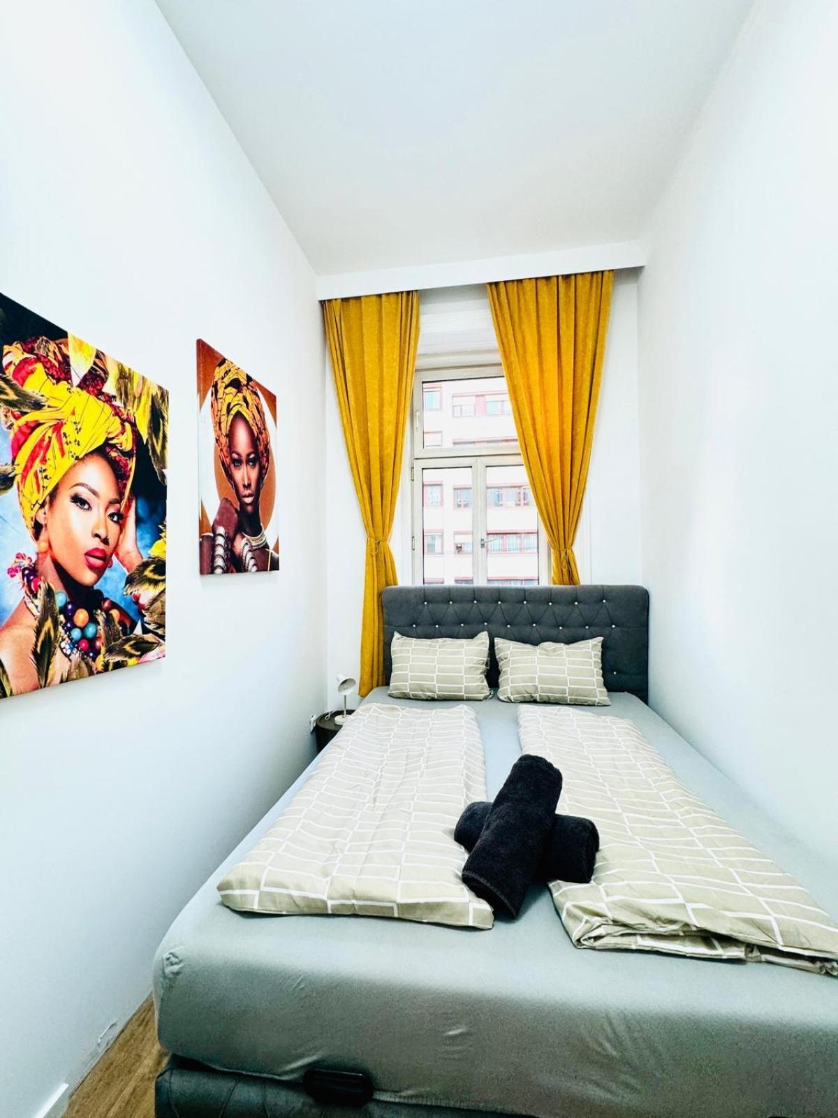 Cozy 9Br Shared Apartment, Only 12Min Walk To Augarten Wien Ngoại thất bức ảnh