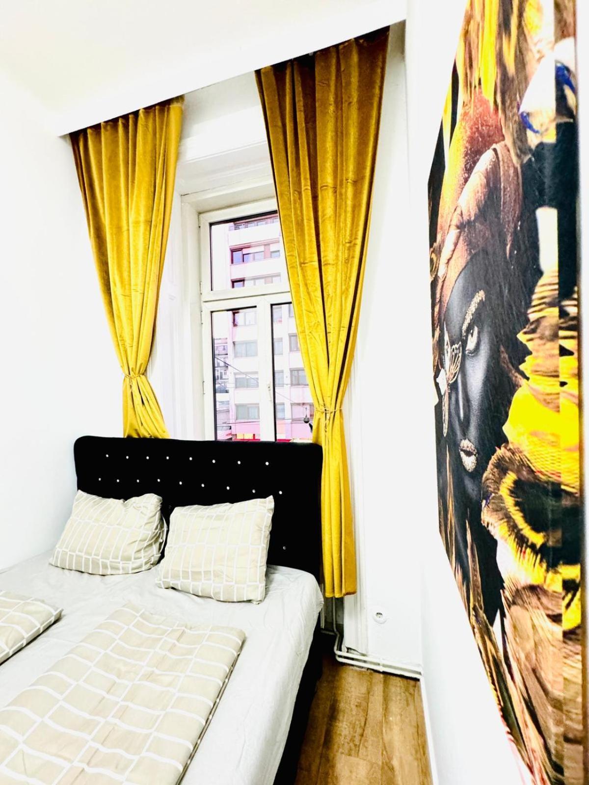 Cozy 9Br Shared Apartment, Only 12Min Walk To Augarten Wien Ngoại thất bức ảnh