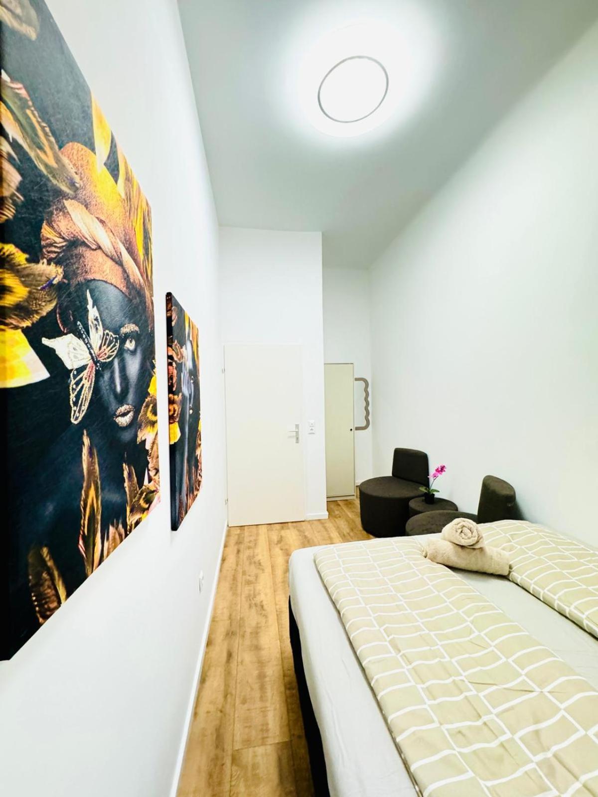 Cozy 9Br Shared Apartment, Only 12Min Walk To Augarten Wien Ngoại thất bức ảnh